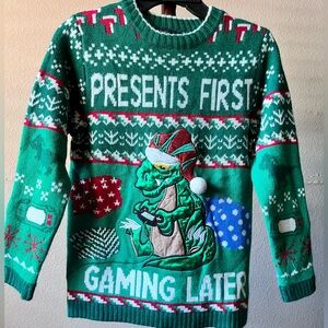 32 Degrees Kids Green Holiday Dinosaur Sweater